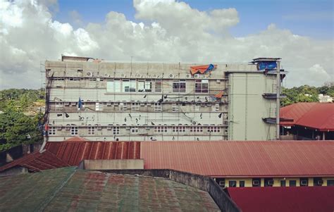 Gov. Celestino Gallares Memorial Hospital .